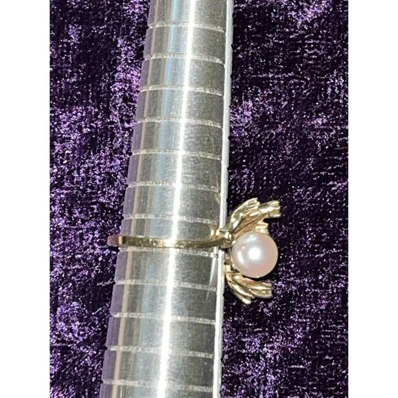 Solid 14k Gold Ring with 6 Diamonds 2 Fresh Water Pearls Size 5.75 Weight 4 Gram - Picture 4 of 9